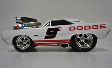 1/18 Kasey Kahne #9 Dodge Reverse Pit Cap 1968 Dodge Dart Muscle Machines Car picture