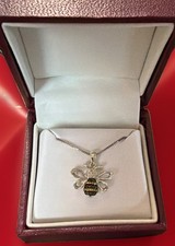 Helzberg Diamonds Sterling Silver Bee Pendant Necklace 925 Diamond Accent W/ Box picture