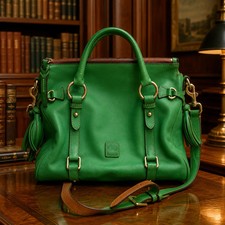 AGE REVIEW Dooney and Bourke Kelly Green Pebble Grain Leather Satchel Crossbody picture