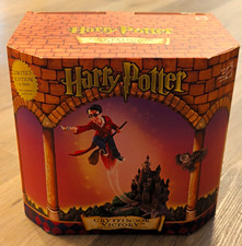 RARE Mattel Harry Potter Gryffindor Victory Figure From 2000s picture