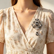 Elegant Sparkling Rhinestone Brooch Pin for Women Coat Dress Gift picture
