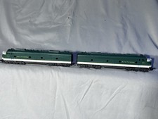 Beautiful Rivarossi/IHC Southern RR E-8/9 A-A 2-Engine/6-Car  Passenger Set HO picture