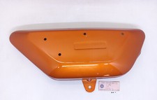Yamaha YAS3 AS3 AX125 125 RH Side Cover Orange NOS OEM picture
