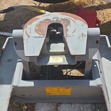 B&W 5TH WHEEL COUPLING HITCH MOSEL 3000 picture