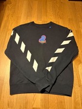 Off-White sweatshirt picture