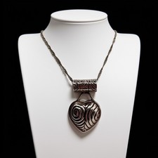 Vintage 925 Sterling Silver Swirl Puffy Heart Pendant Necklace, 24.5
