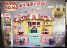 2018 MGA ENTERTAINMENT NUM NOMS Snackables Silly Shakes Maker NEW In BOX Retired picture