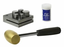 5 PIECE METAL DISC CUTTING KIT WITH HAMMER PUNCHING COPPER BRASS DISC ROUNDS picture