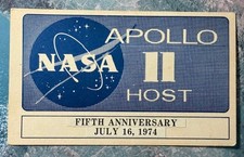 APOLLO 11 FIFTH ANNIVERSARY 1974 NASA ISSUED UNMARKED UNUSED OVERSIZED BADGE picture
