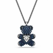 Swarovski crystal teddy bear necklace for women, featuring a beating heart picture