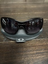 Oakley Ravishing Vintage Sunglasses Large Frame Black picture