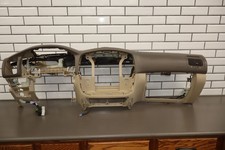 2003-2007 Lexus LX470 Dash Panel picture