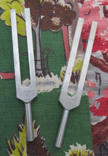 Vintage Misdom-Frank 512 C tuning fork picture