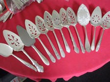 (12) Silverplate dessert Serving Pieces, Mixed Lot   19 #B picture