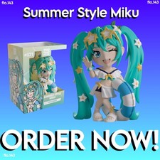 Youtooz Summer Style Miku Vinyl Figure Sold out - IN HAND picture