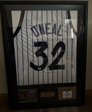 Shaquille O'Neal Magic #32 Signed Basketball Jersey Framed + 2 signed Cards COA picture