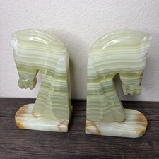 ONYX Horse Head Chess Bookends Green 9