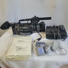 Sony DSR-PD150 DVCAM MiniDV Camcorder 12x Zoom with Extras  picture