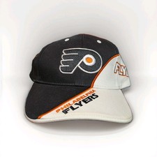 Twins Enterprise Philadelphia Flyers Hat Strap Back Cap 2000s NHL NWT Vintage picture