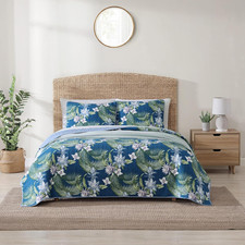 Tommy Bahama - King Quilt Set, Reversible Cotton Bedding with Matching Shams, Me picture