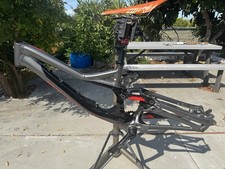 2014 specialized demo 8 frame picture
