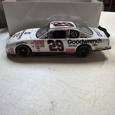Nascar Kevin Harvick #29 GM Goodwrench 1:24 Action Stock Car Collectable  picture