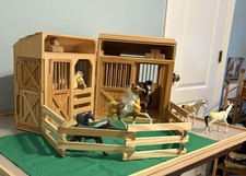 Melissa and Doug Folding Horse Stable Wooden Barn with Corral Large #785 Rare picture