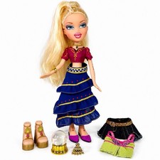 Bratz Genie Magic Cloe Doll 2006 V2 MGA 2 Outfits Shoes Crystal Ball Accessories picture