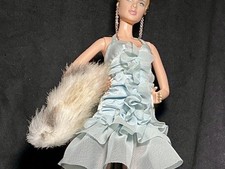 BARBIE DOLL - Model Muse-Top Model Fashion 2004 line fashion doll. picture