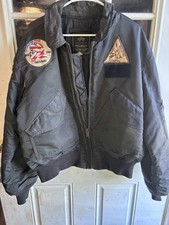 Alpha Industries Men's Vintage Bomber Jacket with Patches Size XL picture