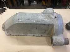 1932 Ford Flathead V8 Cast Aluminum Oil Pan And Oil Pump Original  picture
