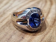 Men’s 10K White Gold Created Sapphire Diamond Ring 1/10 CTW Size 10.5 4.4g picture