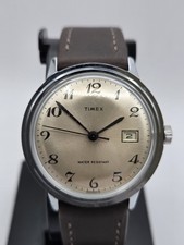 PreOwned 1976 Timex Marlin Manual Wind Men's Watch 35mm Sunburst Dial Runs Well picture