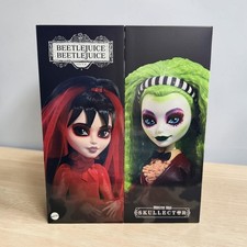 ✅ New ✅ Monster High Skullector Beetlejuice and Lydia Doll 2-Pack Beetlejuice picture