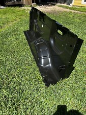 Nissan Titan truck bed panel picture