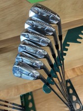 Srixon Z-Forged 925 Iron Set Stiff RH 5-PW Dynamic Gold S200 Steel Great Shape picture