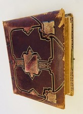 ANTIQUE LATE VICTORIAN LARGE PULPIT HOLY BIBLE W/ DEEP EMBOSSED CALFSKIN PANEL picture