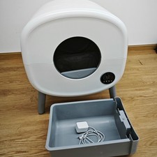 Used Large Capacity Automatic Cat Litter Box Self Cleaning for Cats, App Control picture