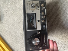 Motorola S-1323A Solid State Deviation Meter Signal Generator 2/6/20 kHz picture