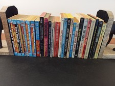 Lot of 25 Vintage Science Fiction Sci Fi Fantasy Paperback Books picture