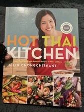 Hot Thai Kitchen: Demystifying Thai Cuisine with Authentic Recipes to Make  B923 picture