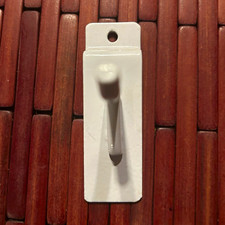 20 pcs  Metal Pegboard Display Slateall Arm Hooks, 2” White. picture