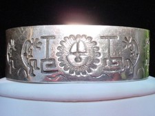 Beautiful Sterling Silver Indian Dancing katchina Hand made Bracelet picture