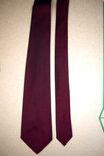 Neck Tie VTG Maroon Burgundy Sharkskin 60s Slim Acetate Tie 53