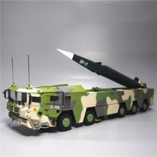 1/35 China Dongfeng 17 Missile Launch Vehicle Alloy Model DF17 Ballistic Missile picture