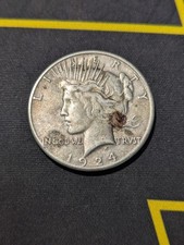 1924 S San Francisco Mint Peace Liberty Dollar $1 US 90% Silver Coin Key Date picture