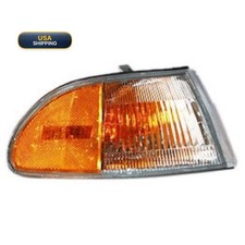 TYC Right Turn Signal / Side Marker Light Assembly Compatible 1992-1995 Honda picture
