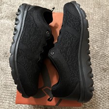Propet Travelactiv Lace Up  Womens Black Sneakers Casual Shoes W5102AB size 9  picture