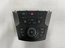 2017-2018 Hyundai Santa Fe Sport SWB Manual Climate Control Panel OEM AC Heater picture