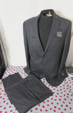 Jos A Bank Traveler Tailored Fit Black Gray Plaid Suit - Sz. 42 L; 36 W - NWD picture